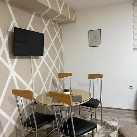 Urosevic * ג'אגודינה