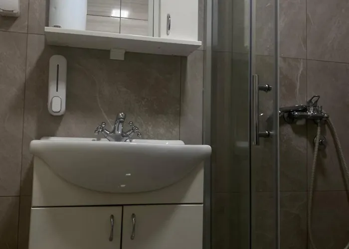 Urosevic 雅戈丁那